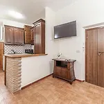 Giada House شقة تيفولي